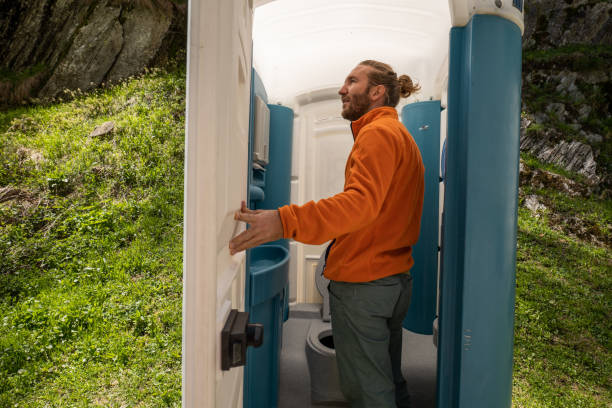 Best Portable restroom trailer rental  in Atlanta, IL